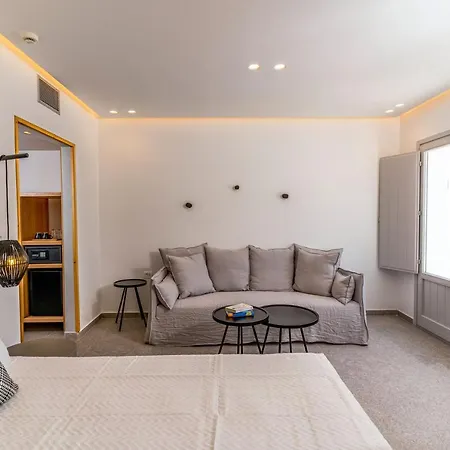 Hippocampus Hotel Kamari (Santorini)