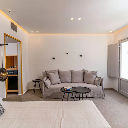 Hippocampus Otel Kamári