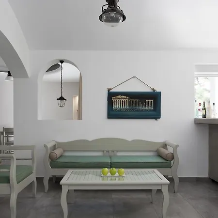 Hippocampus Hotel Kamári