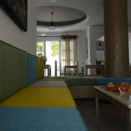 Hotel Hippocampus Kamari (Santorini)