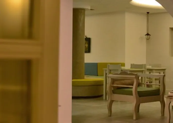 Hippocampus Otel Kamári